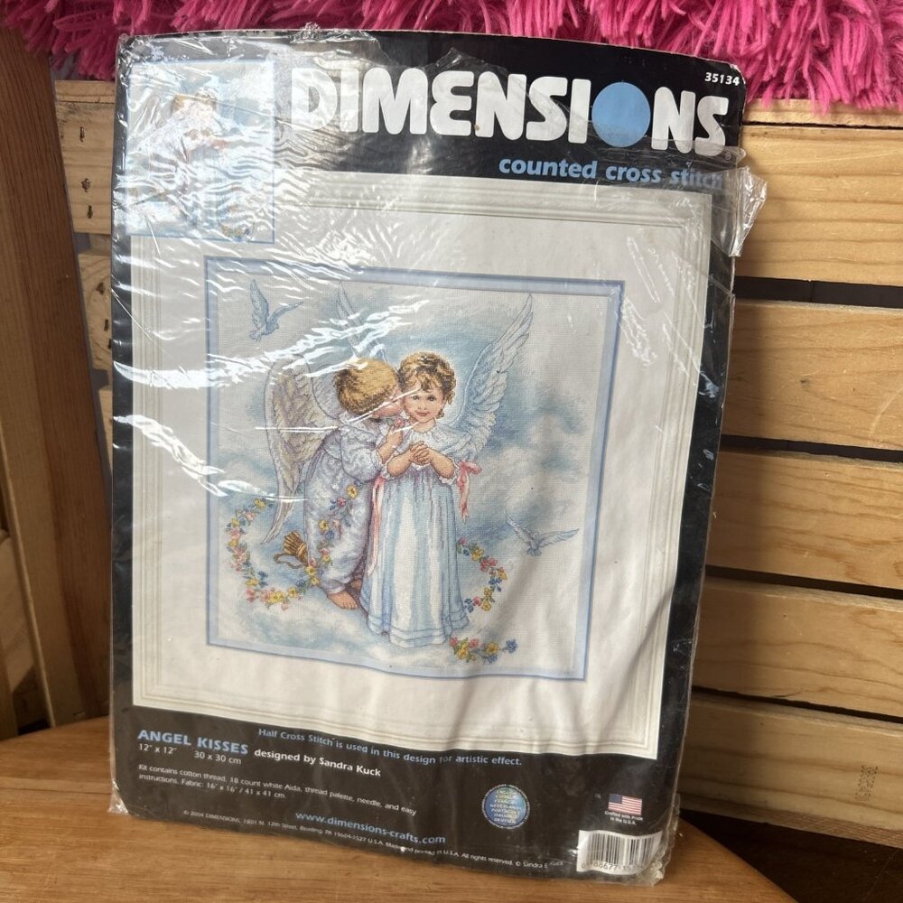 2004 Dimensions Counted Cross Stitch Kit - 35134 Angel Kisses Opened Estate Find - Picture 6 of 7